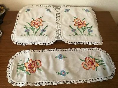 Cotton Doilies Hand Crochet Edges Hand Embrodiered Daffodils (Set Of 3) • $19.95