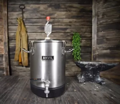 Anvil Brewing Stainless Bucket Fermentor 4 Gallon Conical Bottom Fermenter • $170