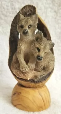 Mill Creek Studios TWO FOLD Wolf Pups Figurine Signed HAJNY 2001 4.25  • $18.99