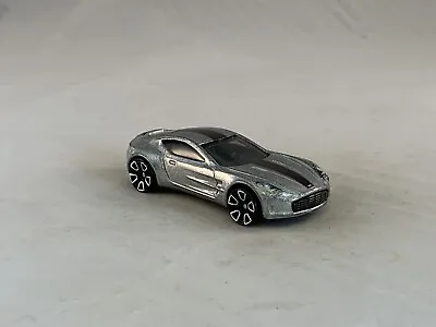 2018 Hot Wheels ZAMAC Aston Martin One-77 TRAP5s LOOSE • $3.59