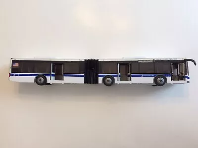 Realtoy 8686 New York City MTA Articulated Bus New Colors 16  Length - B9 • $34.88