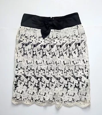 Anthropologie NWT Openwork Vines Skirt By Lil - White Lace Over Black - SZ 4 • $32