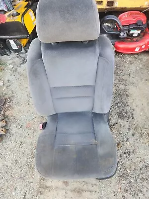2007 Chevy Monte Carlo Driver Front Seat Bucket Cloth Gray Power • $300