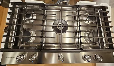 KitchenAid KCGS556ESS 36'' 5-Burner Gas Cooktop • $750