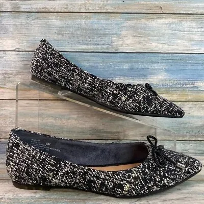 Me Too Alisia Womens Flats Shoes Size 6M Black White Tweed Pointed Toe Comfort • $26.06