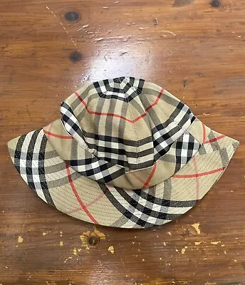 £5.50 • Buy Vintage Burberry Ladies Bucket Hat. Nova Check. Made In England. S/m. Vgc!
