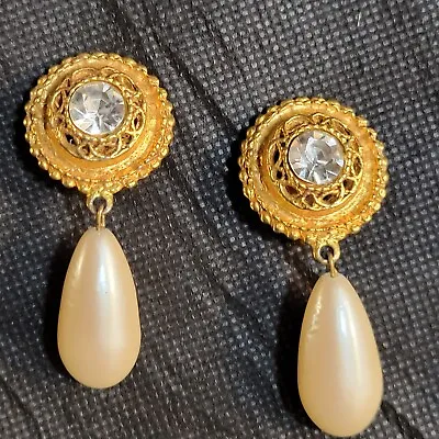 Maxine Denker 80's CLIP ON Cabochon Rhinestone Pearl Drop Gold Tone Earrings  • $37.85