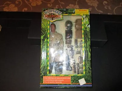 MILITARY/FIGURINES(10 /ARMY/DOLL/FIGURE/With/ACCESSORIES)2000's/New • $18.99