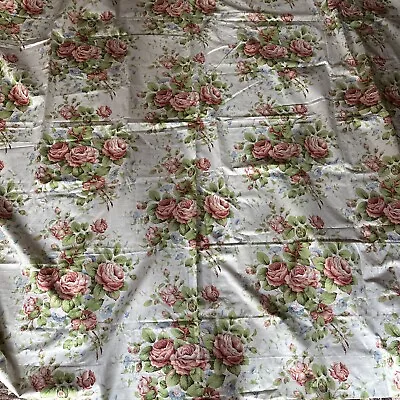 1.65 M X 2 M Jane Churchill Fabric Country Bouquet • £12