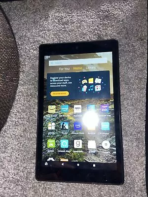 Amazon Fire HD 8 (8th Generation) 16 GB Wi-Fi 8 In - Black • £16.99