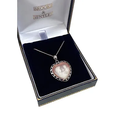 925 Sterling Silver Brooks & Bentley Cameo Heart Mother & Child Pendant Necklace • $59.35