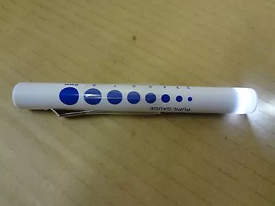 PROFESSIONAL MEDICAL PEN LIGHT W/ PUPIL GAUGE New EMT EMS Penlight (Led White • $5.99