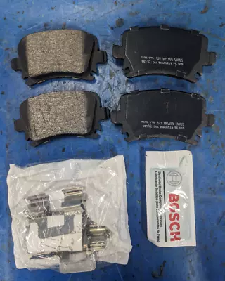 Bosch QuietCast Premium BP1108 Disc Brake Pad Set Rear • $36.99