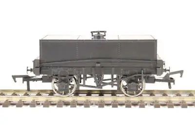 Dapol A022 Rectangular Tank Wagon - Unpainted  OO Gauge • £14.50