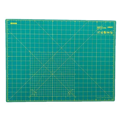 Olfa Cutting Mat: 24 X 18in Or 60 X 45cm • £32.67