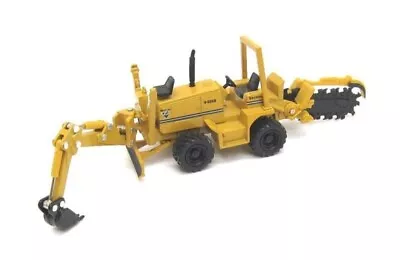 Vermeer V-8550 Trencher - ERTL DCP 1:50 Scale Diecast Model #40009 New • $78.95