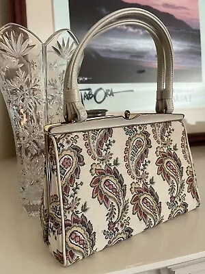 L And M USA Made 1960s Kelly Bag Purse Cream Paisley Tapestry Fabric ADORABLE • $16.88