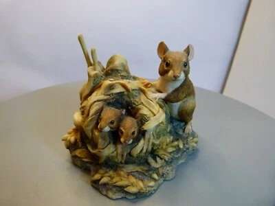 £22 • Buy Border Fine Arts, Happy Days Field Mice, BCM104