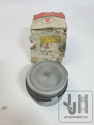 $45 • Buy Genuine John Deere Piston With Rings AM37562 AM34096 33312A 55 56 524 324 624