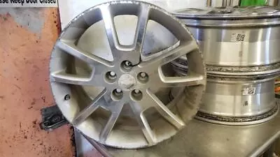 Aluminum Wheel 18x7 5 Double Spoke RV6 Fits 08-12 MALIBU 1090444 • $60