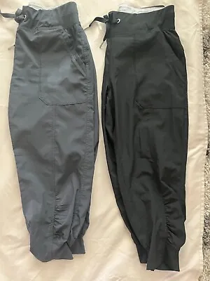 Calvin Klein Women's XS Performance Quick Dry Capri Pants Lot Of 2 Black & Gray • $25