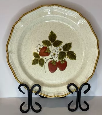 Vintage MIKASA Strawberry Festival Dinner Plate 10 3/4  EB 801 Pattern NICE LQQK • $9.99