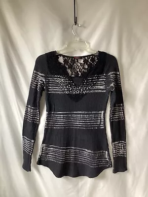 T Party Womens Thermal Gray Striped Mineral Washed Black Lace Top LS Top Size S • $18.99