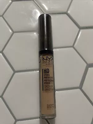 NYX Professional Makeup HD Photogenic Concealer CW03.5 NUDE BEIGE *SEALED* • $6.50