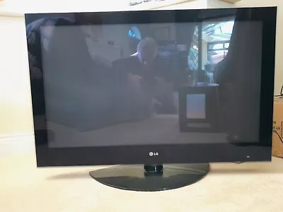 LG 42 Inch Plasma Tv Black Widescreen Good Condition On Table Stand • £25