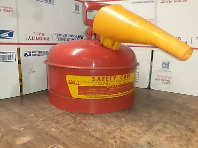 Vintage Eagle Manufacturing Safety Gas Can 2 1/2 Gallons 24 Gauge Terne Coated • $40