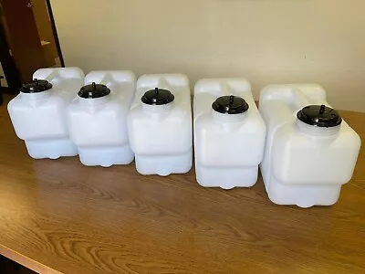 Plastic Water Tank (2.5 Gallon - Lot Of 5) • $40