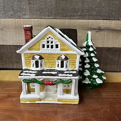 Dept 56 Original Snow Village Yellow Homestead Snowhouse 1982 #56-50112 • $65