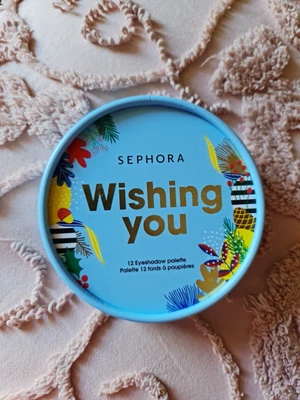$15 • Buy Sephora Eye Shadow Pallet