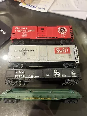 4 Vtg Tyco HO Scale Trains- Western Maryland C&O Swift  Great Northern Cars • $27.95