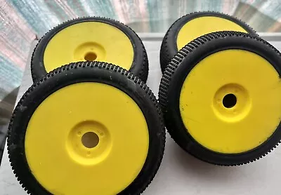 Vintage Dirt Clay Track 1/8 Buggy Tires On Yellow Dish Team Losi Wheels 17mm Hex • $19.95