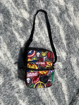 £4.99 • Buy Gap Kids Marvel Superhero Lunch Bag / Box With Strap Spider-Man Captain America