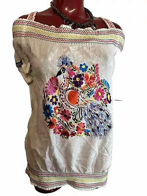 Va Va By Joy Han Off Shoulder Woman’s Top Pretty Embroidery Medium EUC • $18.99
