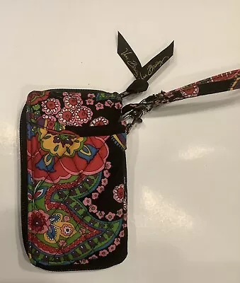 Gently Used~ Vera Bradley Symphony In Hue Carry All Wristlet￼ • $14.24