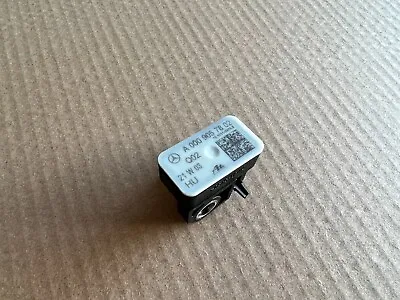 Mercedes-Benz W205 W213 W238 W253 W177 W118 W247 Acceleration Sensor A0009057802 • $48