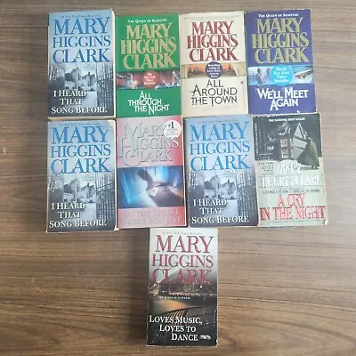 Mary Higgins Clark Paperback Lot Of 9 • $8