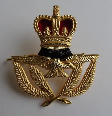 Royal Air Force Warrant Officers Gilt Cap Badge RAF - New • £9.99