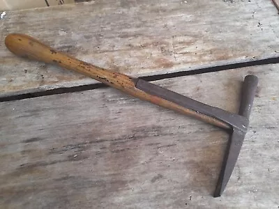 Lovely Vintage Brades 1955 GPO  Upholstery Hammer Fully Marked. • £14.50