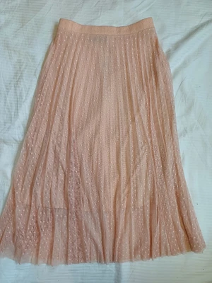 £5 • Buy Ladies Peach Lined Skirt Size 8/10 New Small Polka Dot