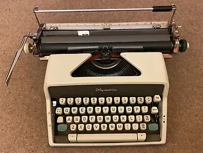 Vintage 1961 Olympia DeLuxe SM7 Portable Typewriter West Germany Made - Working • £44.99