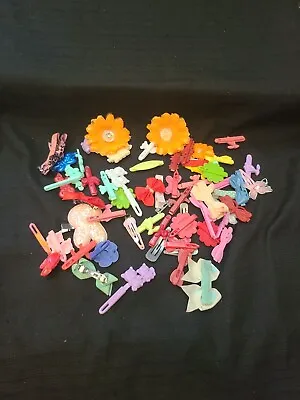 Vintage Lot  1970s-1980s Hair     Barrettes Plastic Animals Flowers Bows Solid • $29.98