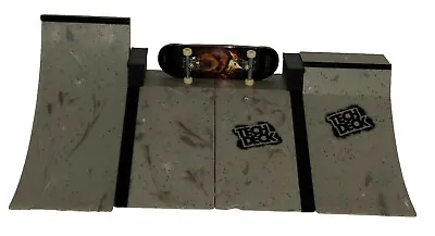 Tech Deck Lot Of 4 Ramps & A Stevie Williams King Dog Skateboard Fingerboard • $19.99