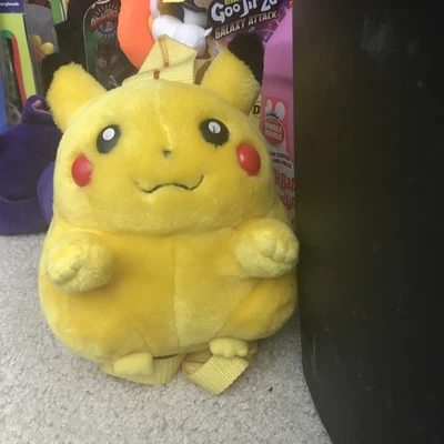 $37.98 • Buy Vintage 90s Pokemon Official Nintendo Fat Pikachu Plush Backpack By Pyramid 1999