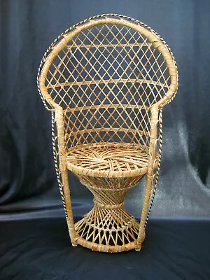 1970's Wicker Peacock Fan Back Rattan Doll Chair 16  Plant Stand Moroccan Hippie • $12.99