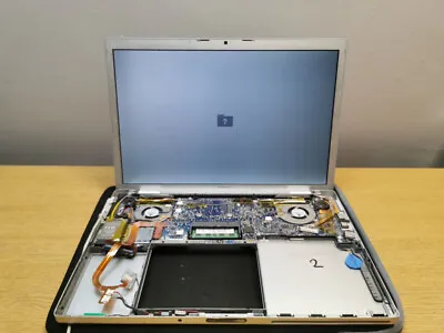 APPLE MacBook Pro 15 A1150 2006 Logic Board 2.00GHz 820-1881-A 820-1993-A Screen • £19.99