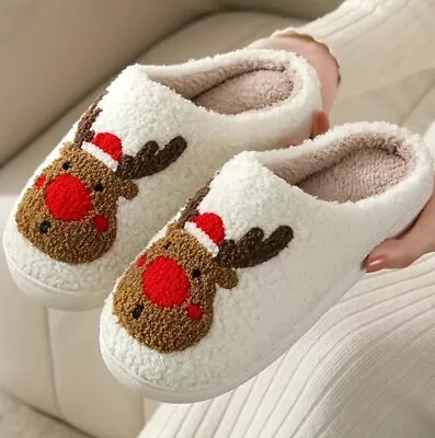 Red Elk Christmas Slippers Home Cozy Cartoon Winter Warm New Fits Size 8-9 • $15.97